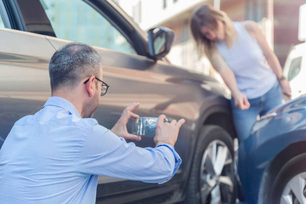 Professional Full Coverage Car Insurance technician working in Tinton Falls, NJ